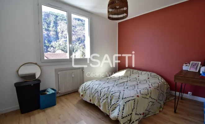 Vente d'un appartement T4 avec balcon à Digne-les-Bains, Digne-les-Bains, Cédric Vial Immobilier